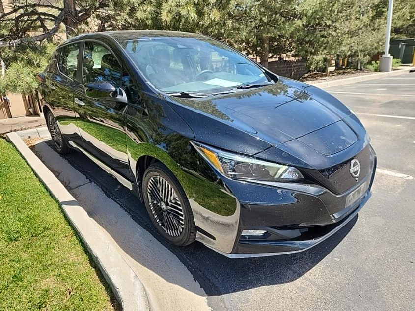 2023 NISSAN LEAF SV PLUS