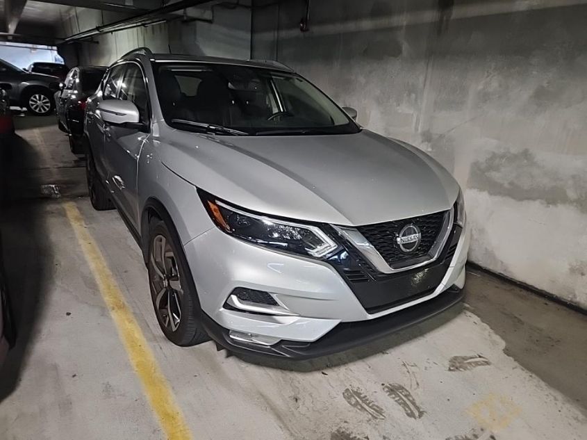 2022 NISSAN ROGUE SPORT SL