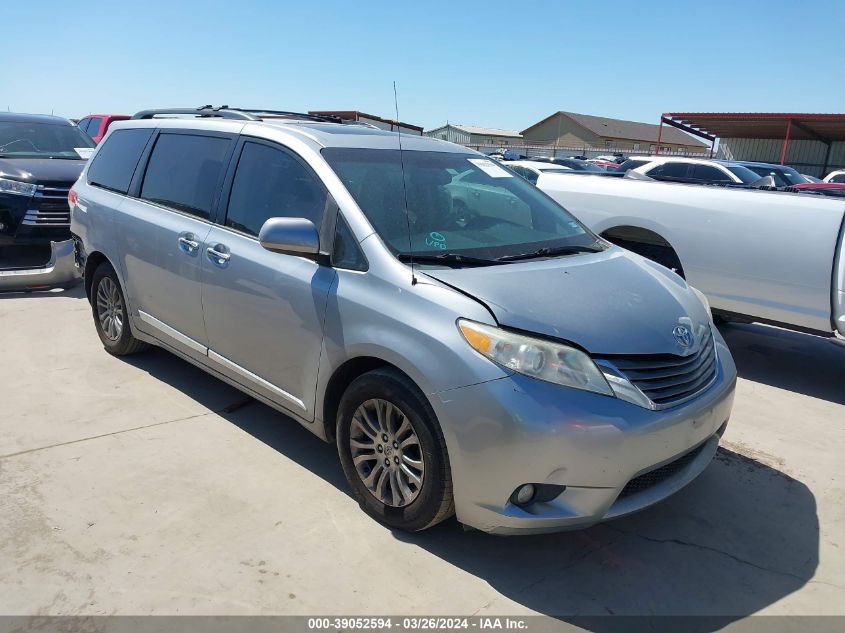 2014 TOYOTA SIENNA XLE V6 8 PASSENGER