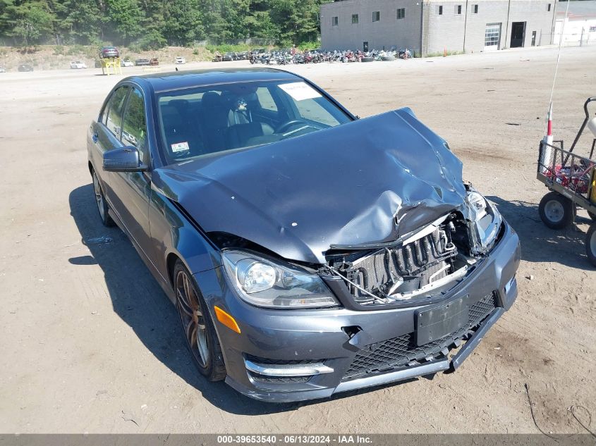 2013 MERCEDES-BENZ C 300 LUXURY 4MATIC/SPORT 4MATIC