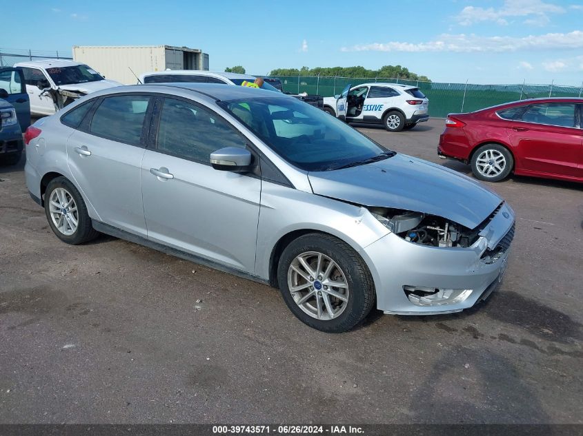 2015 FORD FOCUS SE