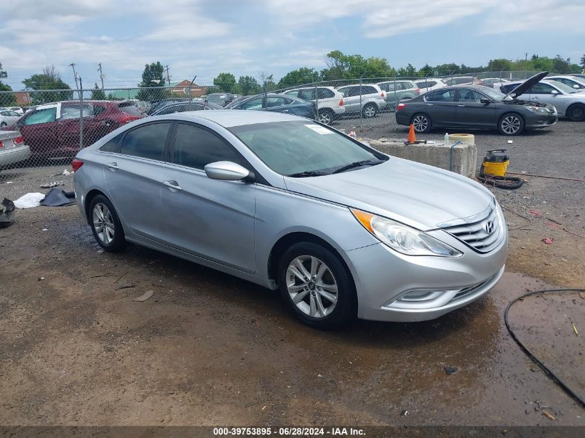 2013 HYUNDAI SONATA GLS