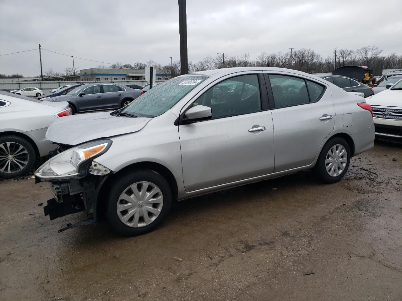 2019 NISSAN VERSA S