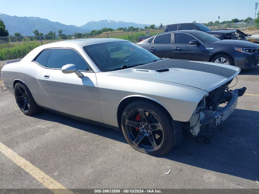 2010 DODGE CHALLENGER SRT8