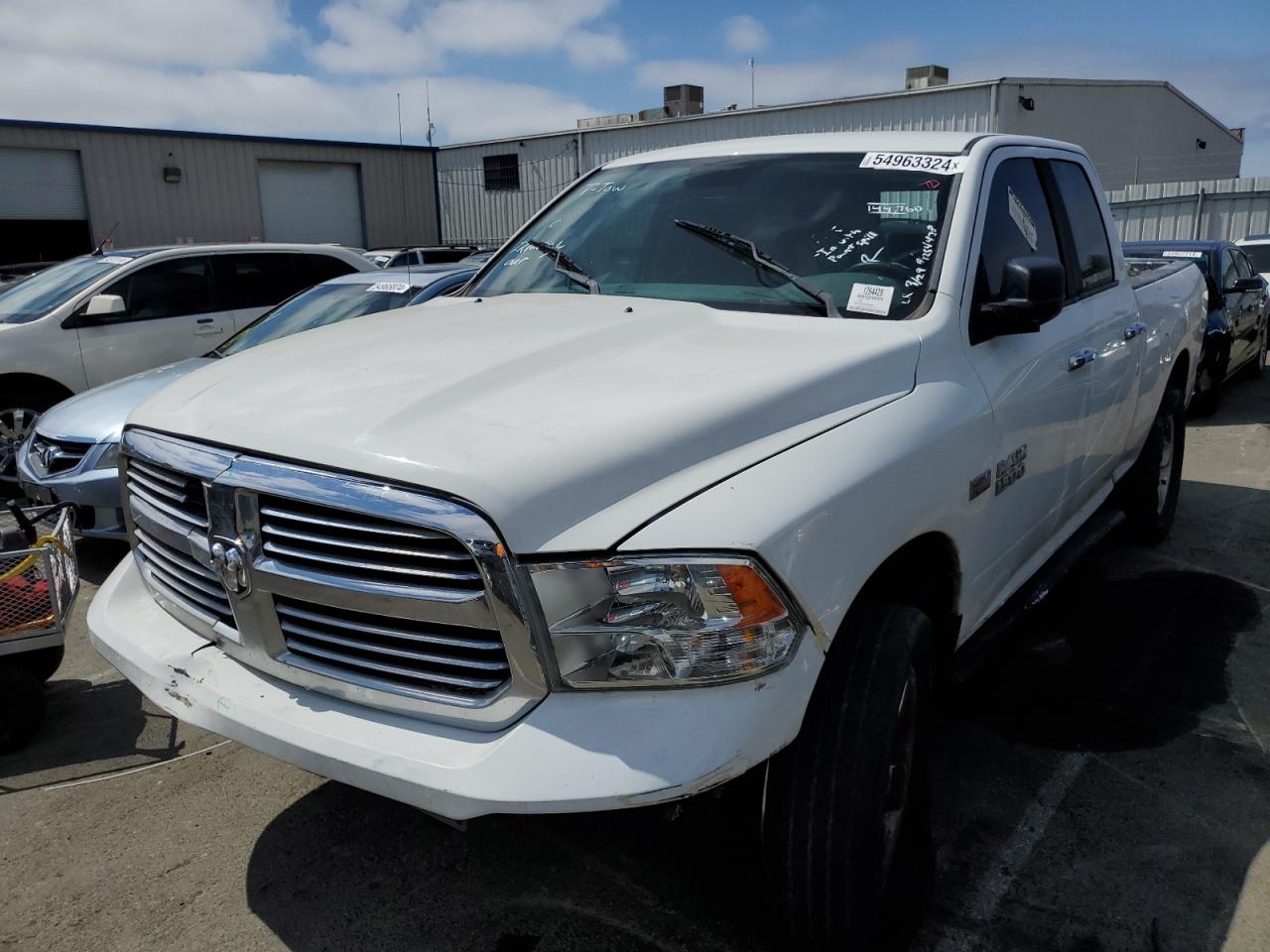 2016 RAM 1500 SLT