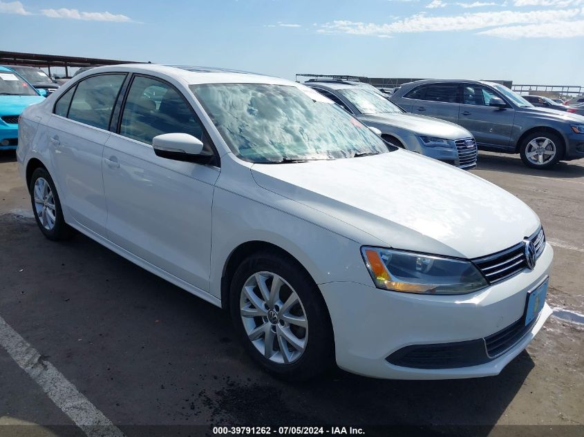 2013 VOLKSWAGEN JETTA 2.5L SE