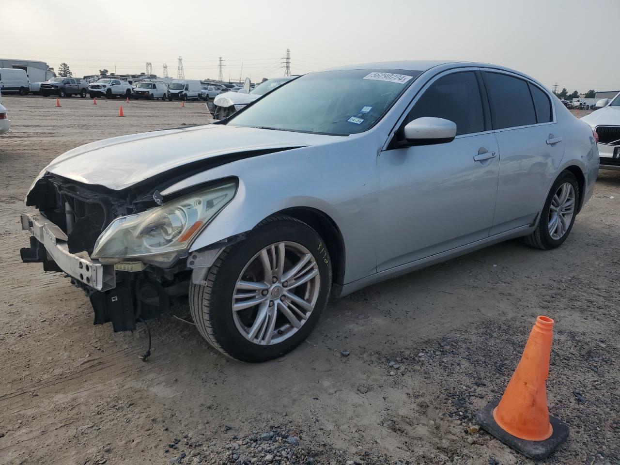 2013 INFINITI G37 BASE