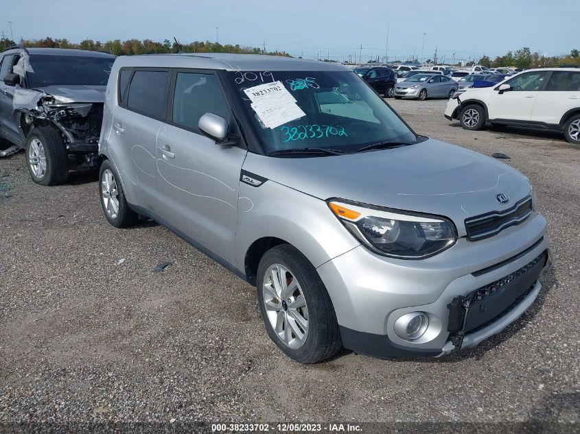 2019 KIA SOUL +