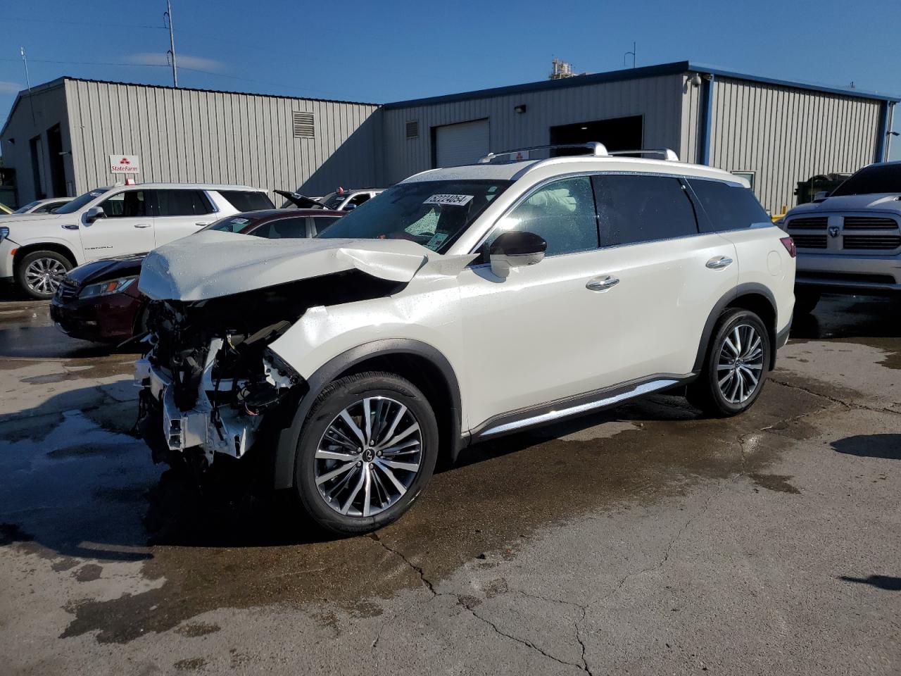 2023 INFINITI QX60 SENSORY