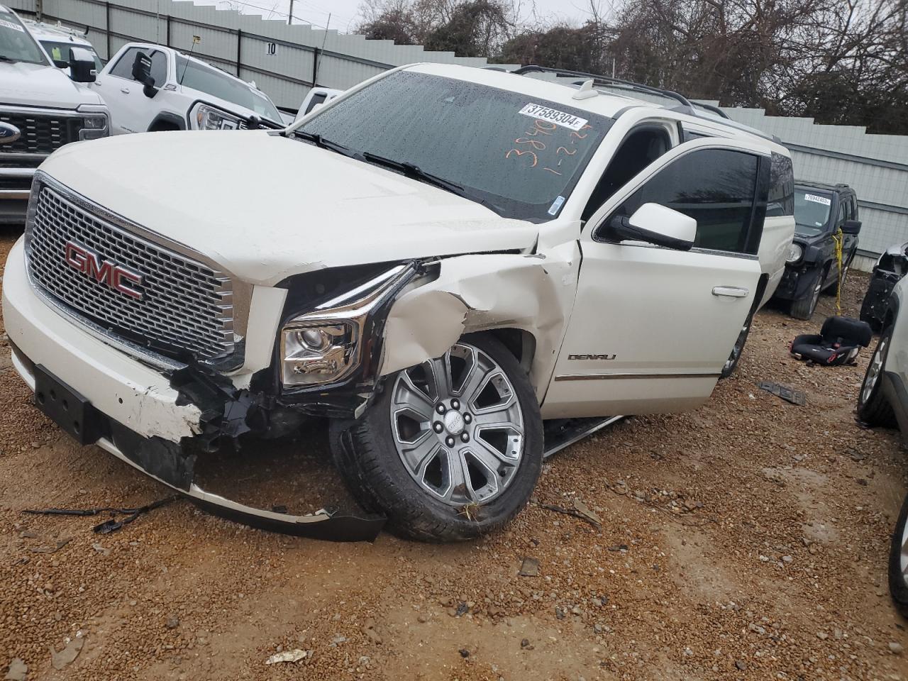 2015 GMC YUKON XL DENALI