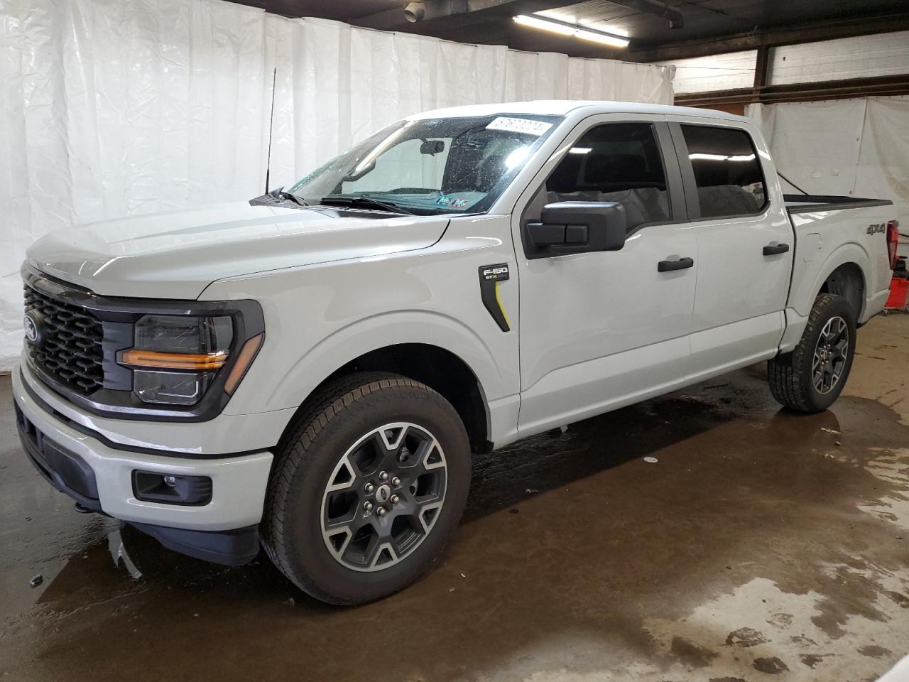 2024 FORD F150 STX