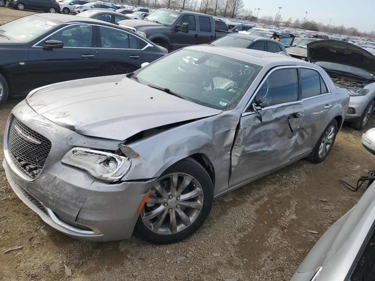 2016 CHRYSLER 300C