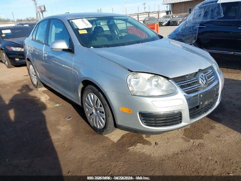 2010 VOLKSWAGEN JETTA S