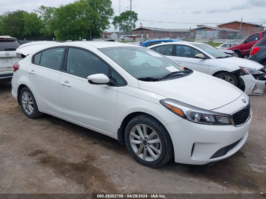 2017 KIA FORTE S