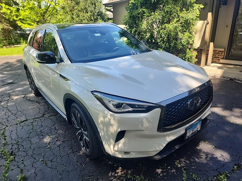 2021 INFINITI QX50 LUXE