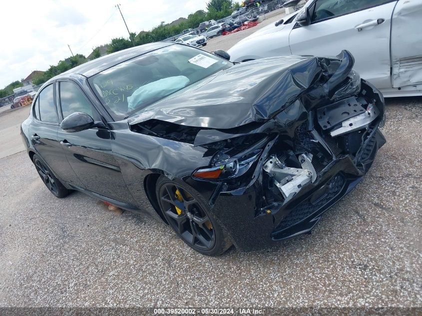 2019 ALFA ROMEO GIULIA TI RWD