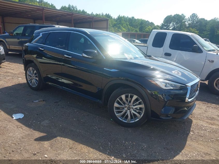 2023 INFINITI QX50 LUXE