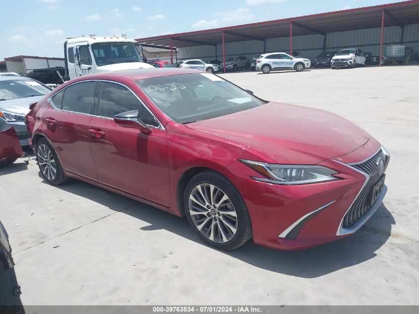 2021 LEXUS ES 300H