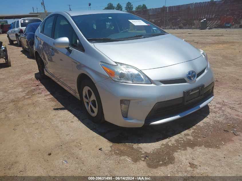 2015 TOYOTA PRIUS