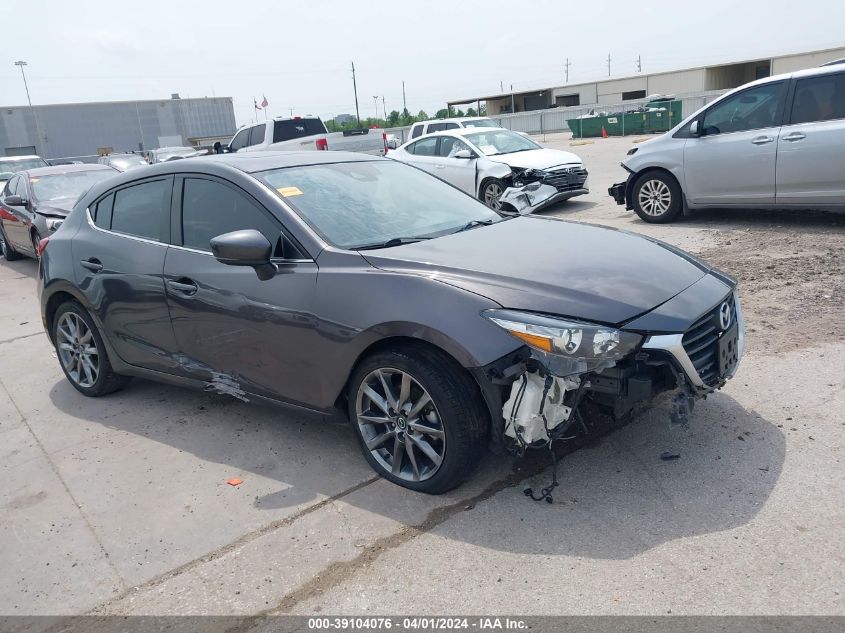 2018 MAZDA MAZDA3 TOURING