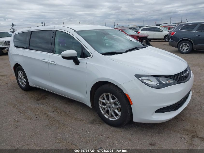 2023 CHRYSLER VOYAGER LX