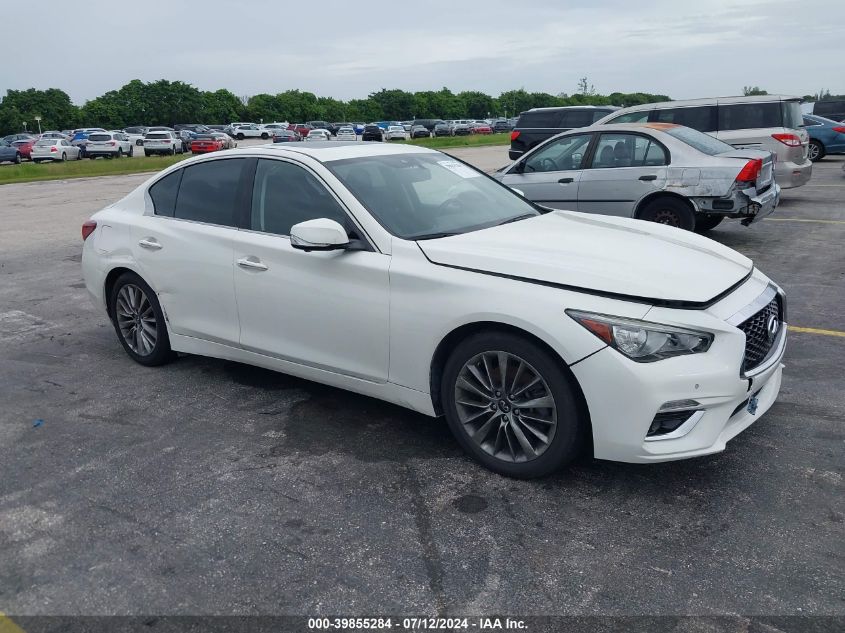 2021 INFINITI Q50 LUXE