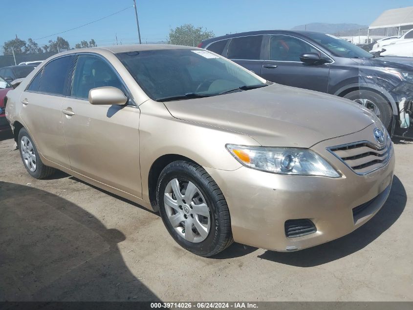 2011 TOYOTA CAMRY LE