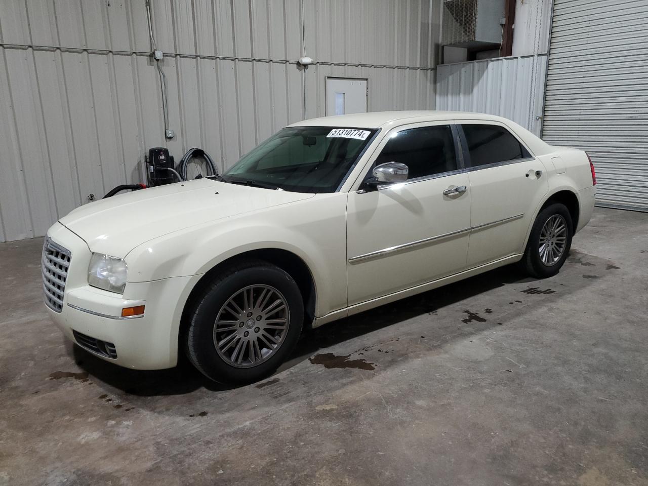 2010 CHRYSLER 300 TOURING