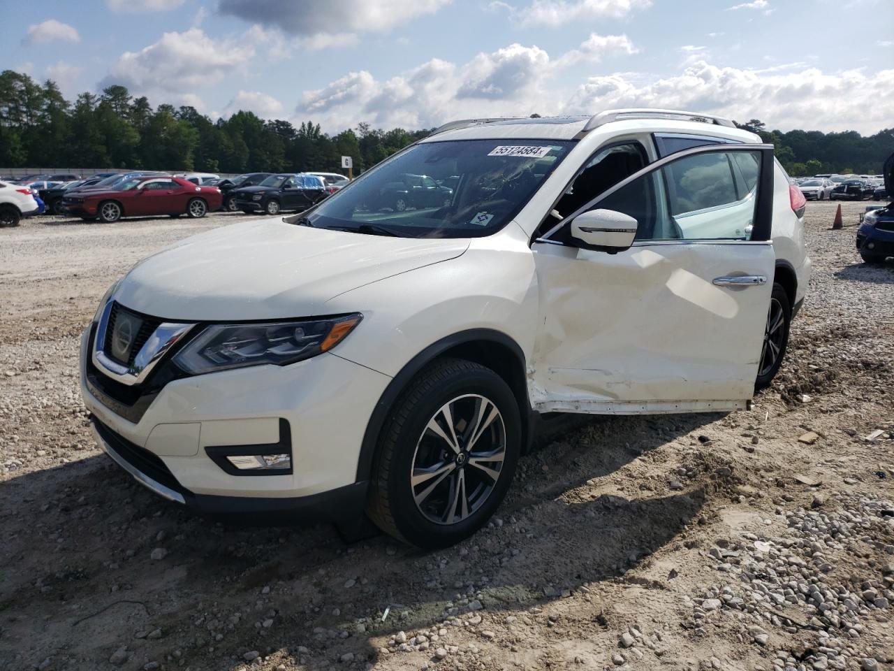 2017 NISSAN ROGUE SV