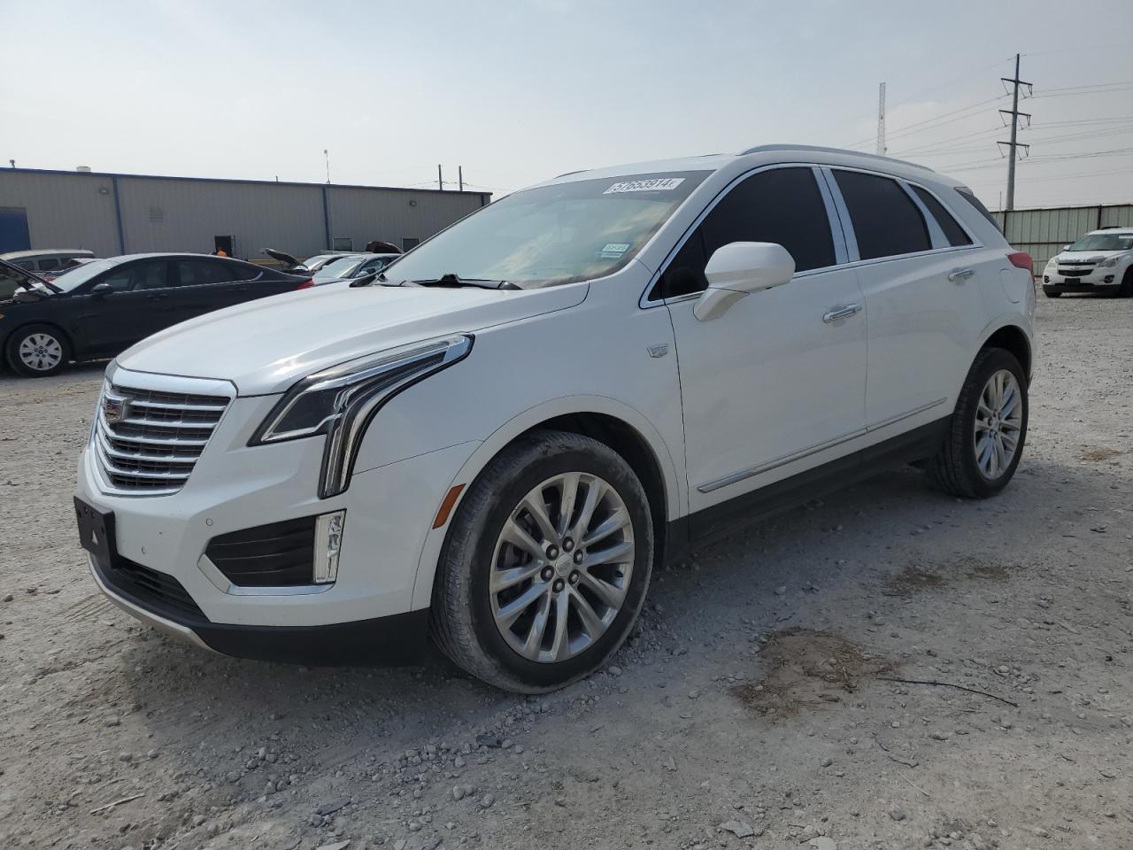 2017 CADILLAC XT5 PLATINUM