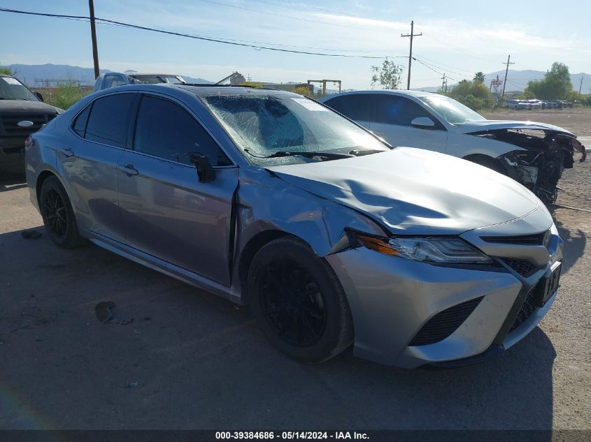 2020 TOYOTA CAMRY XSE