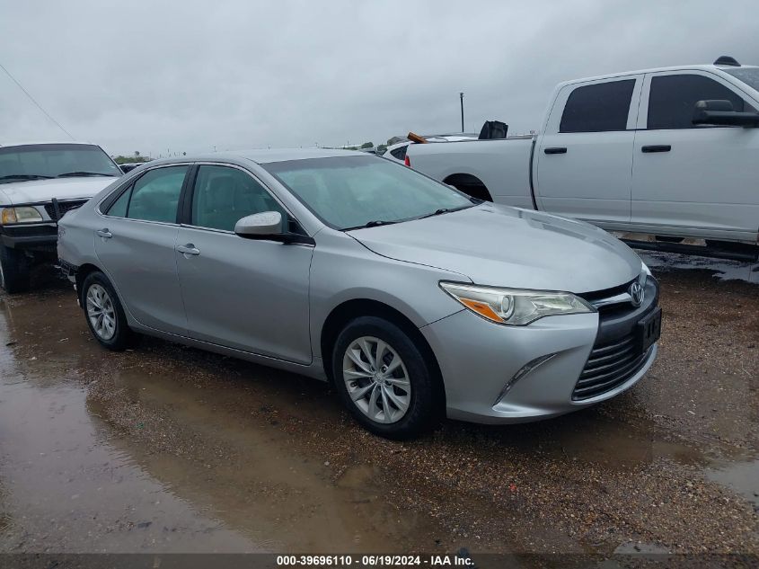 2017 TOYOTA CAMRY LE