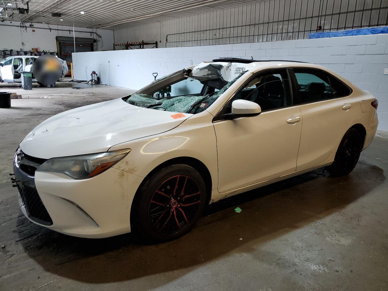 2016 TOYOTA CAMRY LE