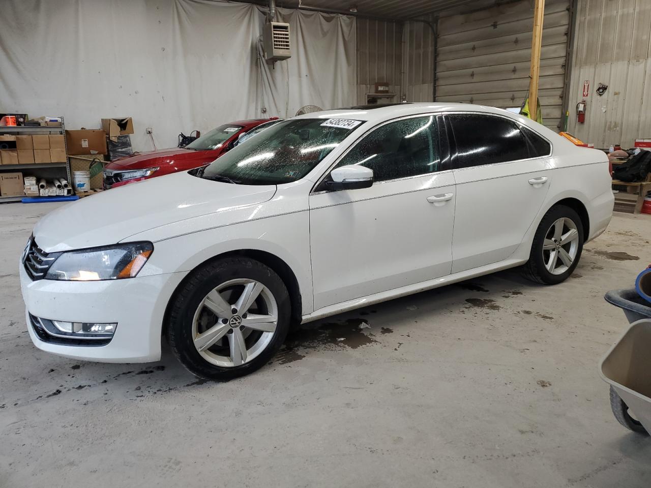 2013 VOLKSWAGEN PASSAT SE