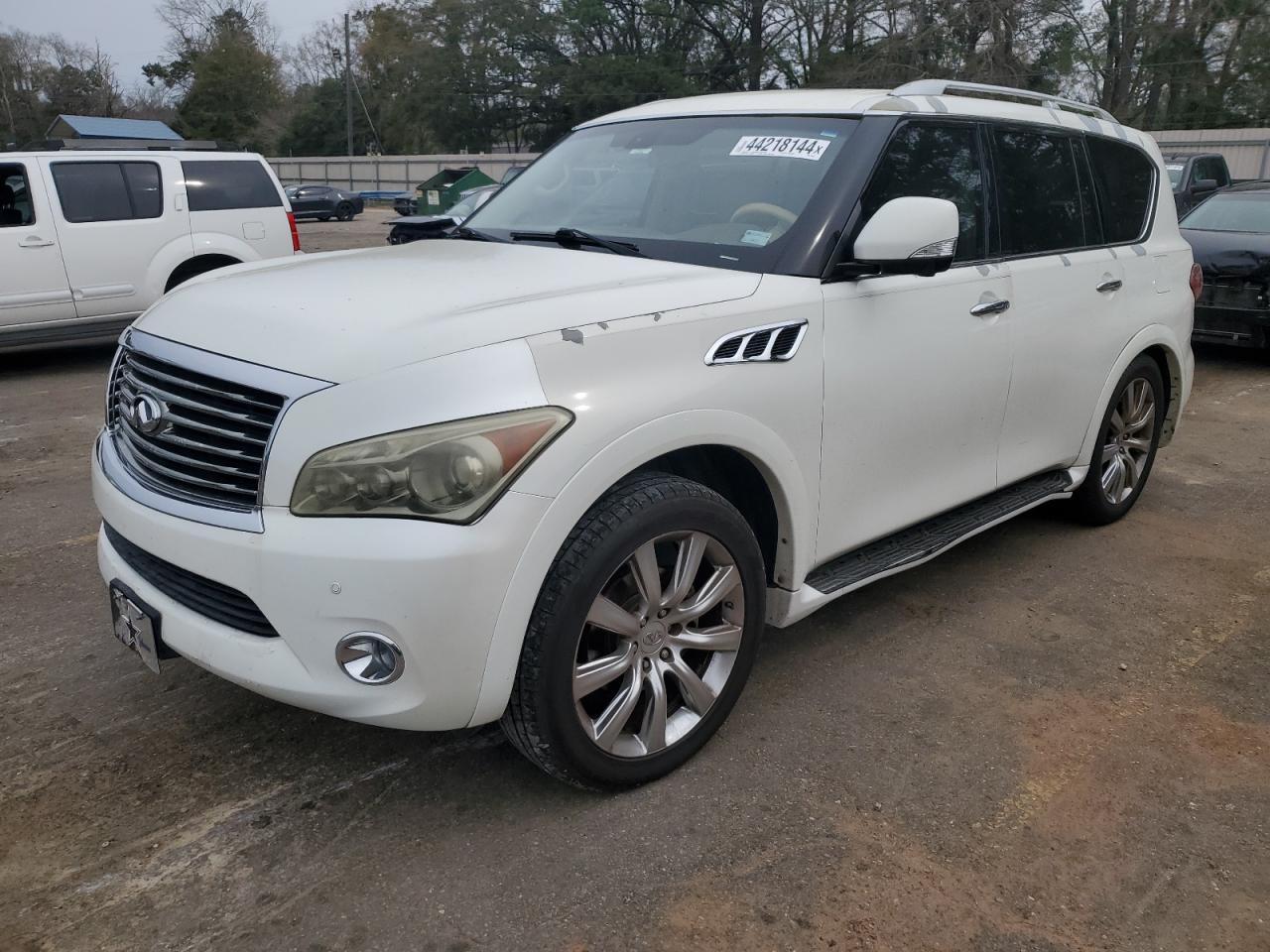 2011 INFINITI QX56