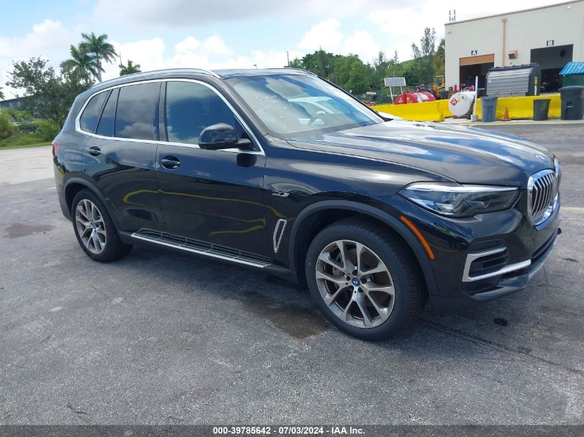 2023 BMW X5 XDRIVE45E