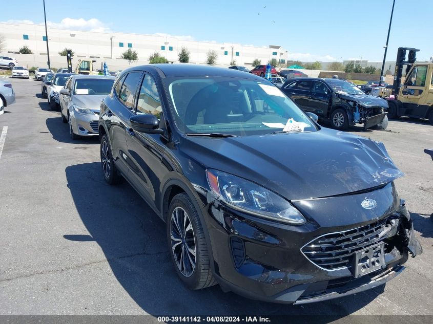 2022 FORD ESCAPE SE HYBRID