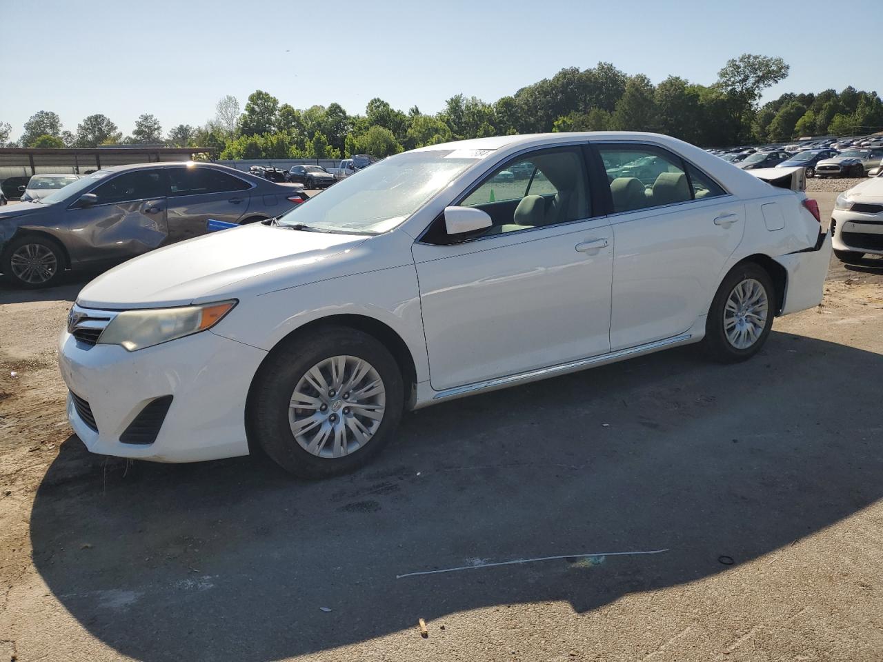 2014 TOYOTA CAMRY L