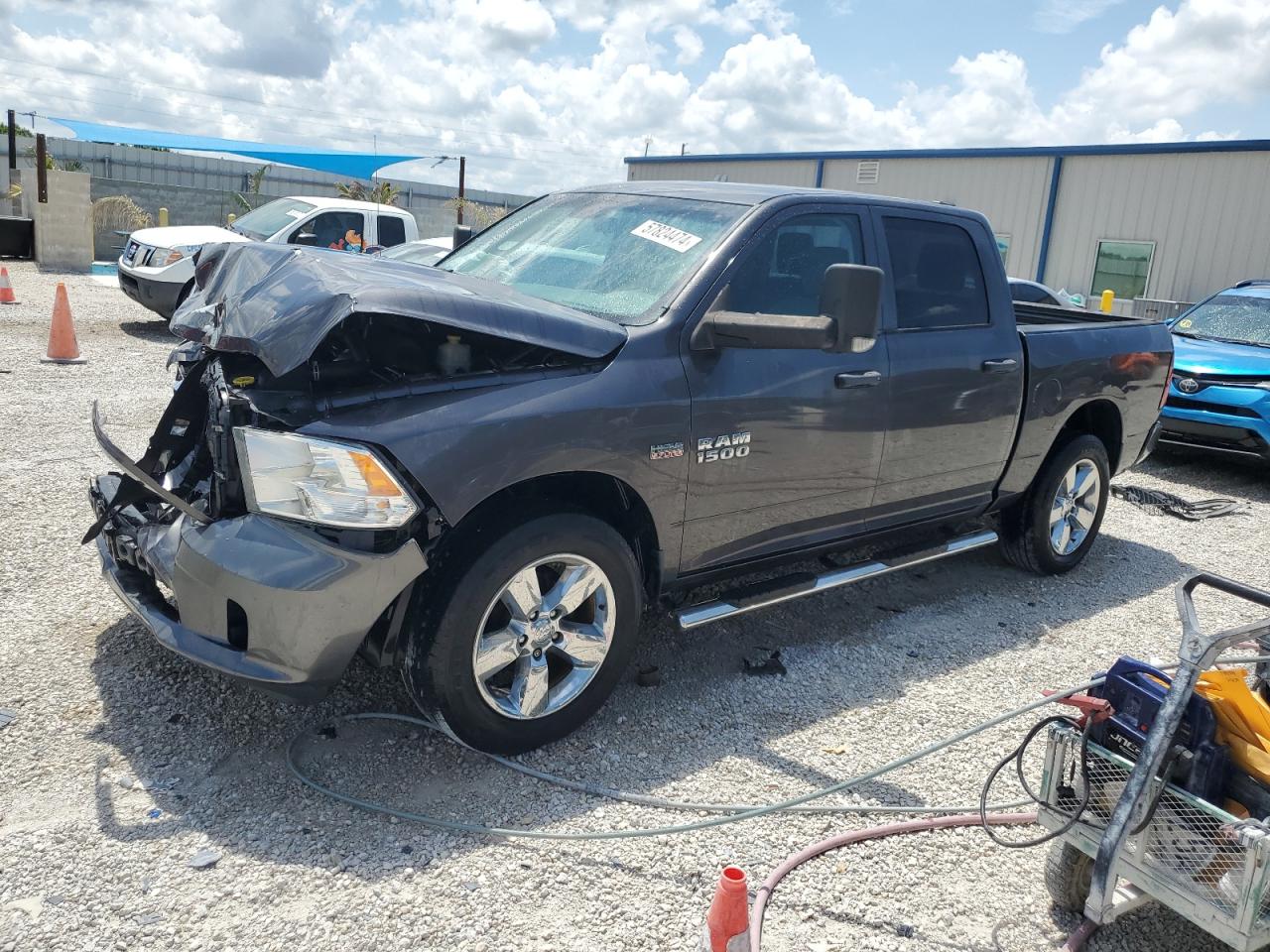 2015 RAM 1500 ST