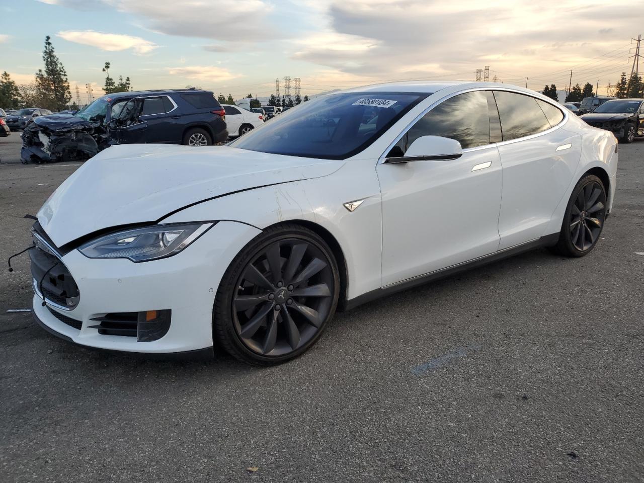 2016 TESLA MODEL S