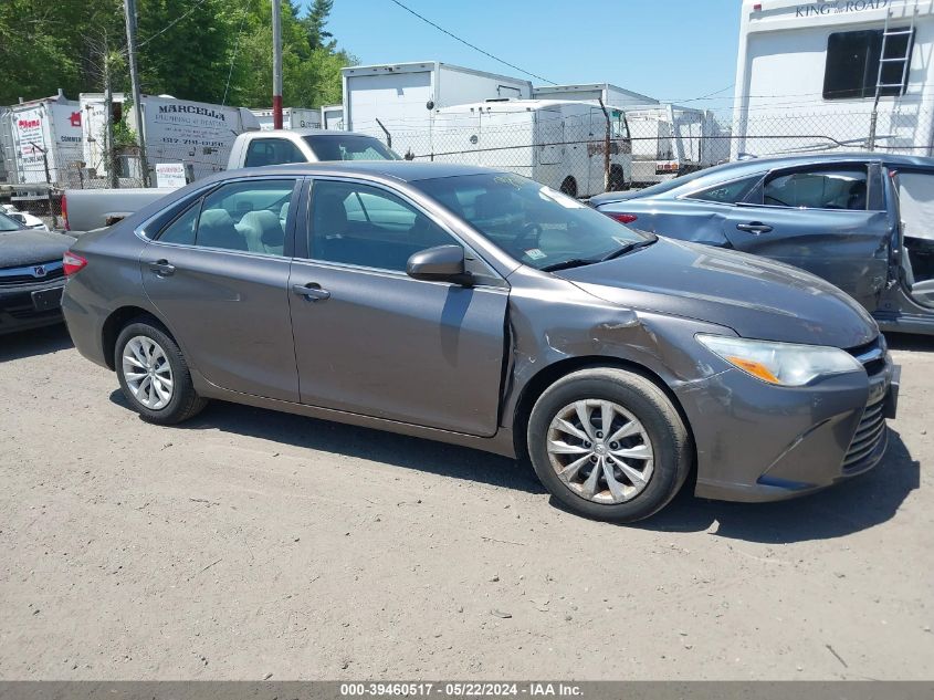 2017 TOYOTA CAMRY LE