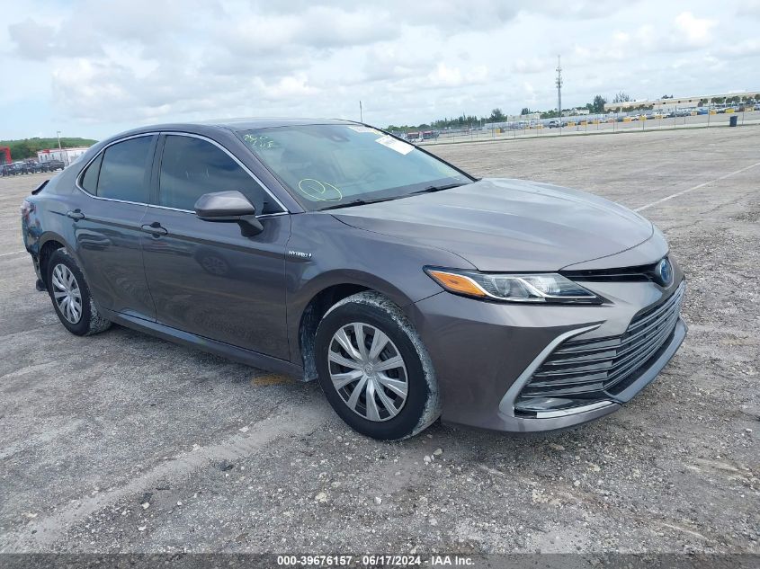 2021 TOYOTA CAMRY LE HYBRID