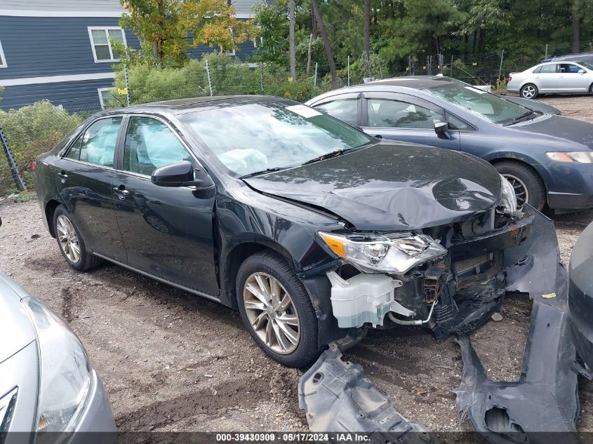 2014 TOYOTA CAMRY LE