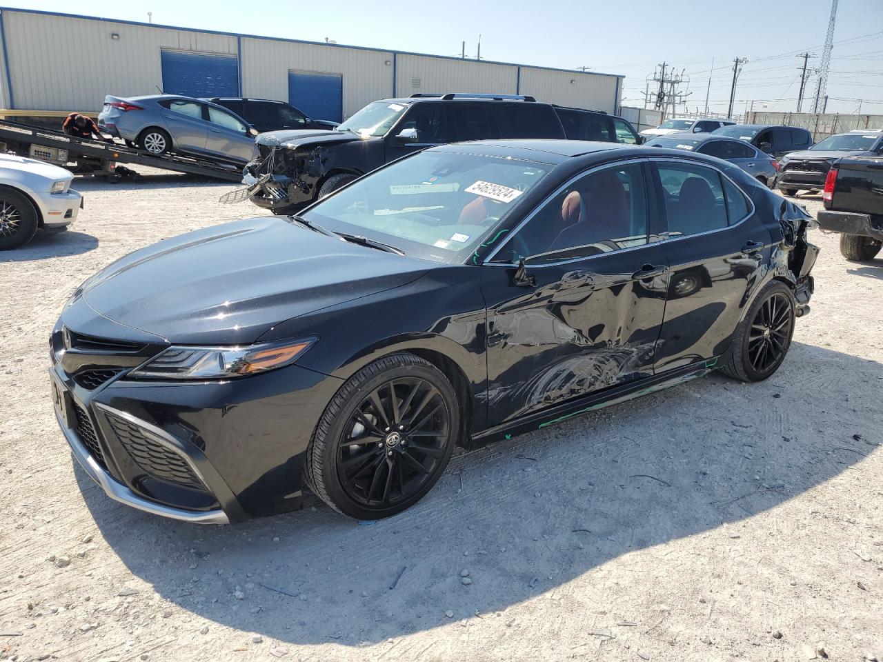 2022 TOYOTA CAMRY XSE