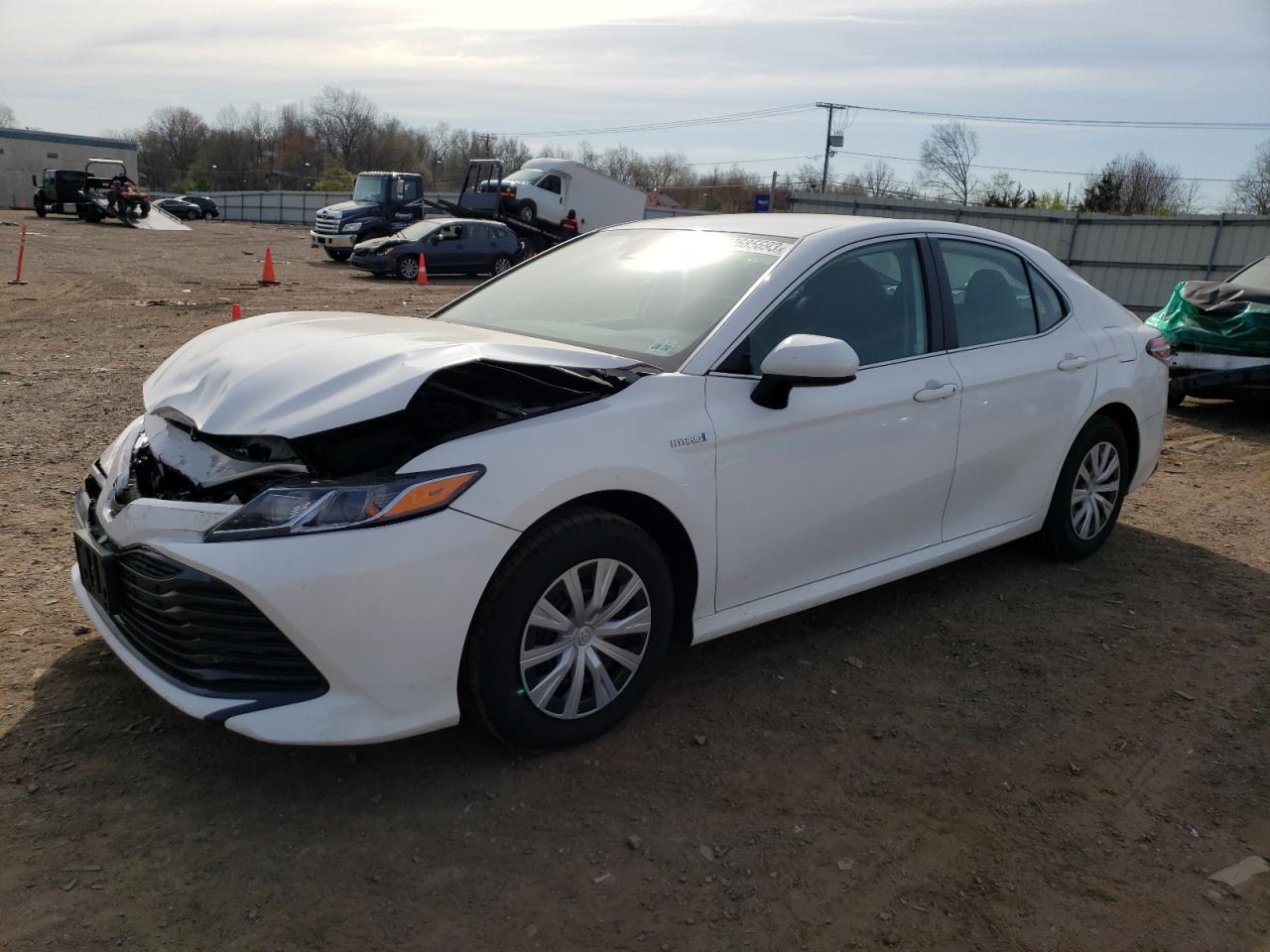 2020 TOYOTA CAMRY LE