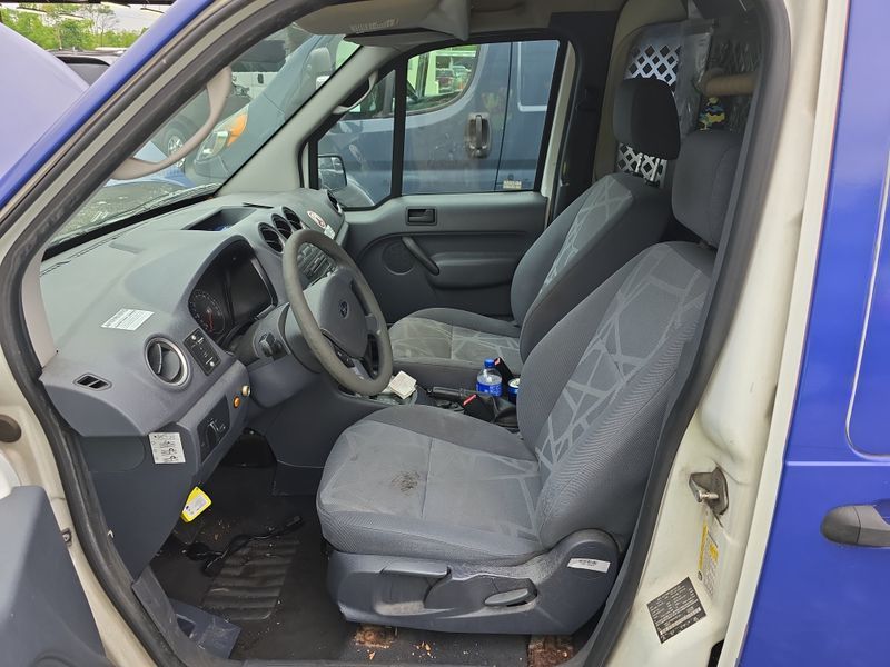 2011 FORD TRANSIT CONNECT XLT