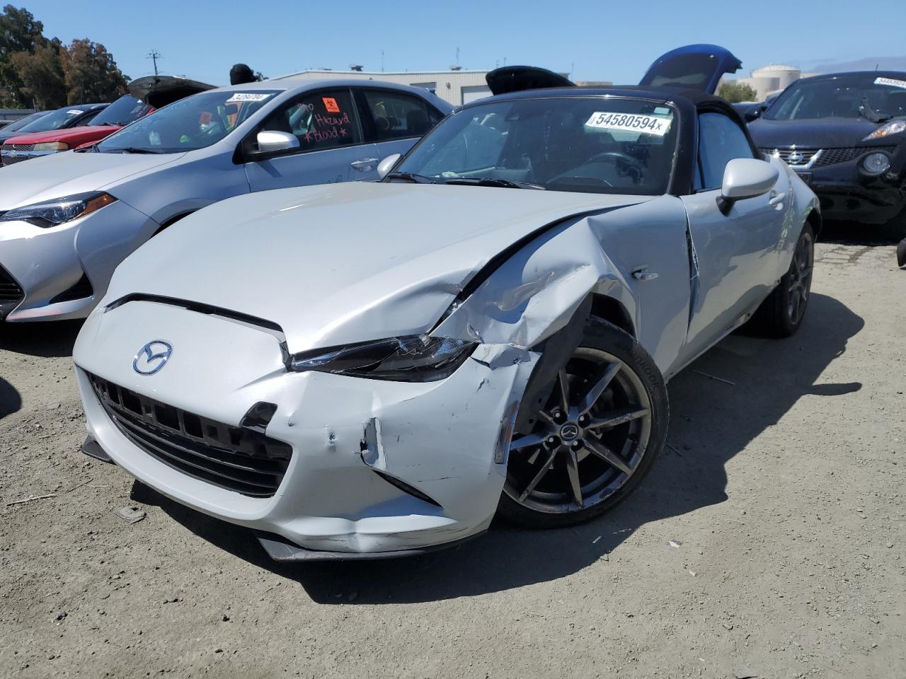 2017 MAZDA MX-5 MIATA GRAND TOURING