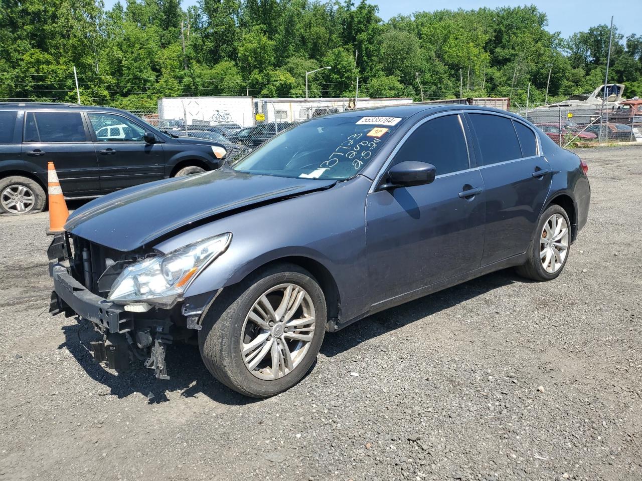 2011 INFINITI G37