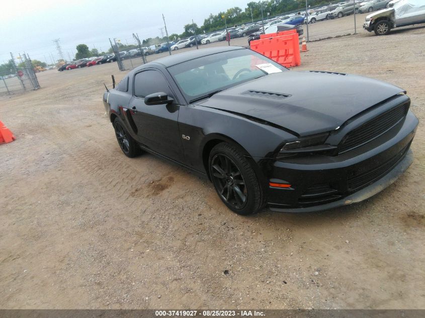 2013 FORD MUSTANG GT PREMIUM