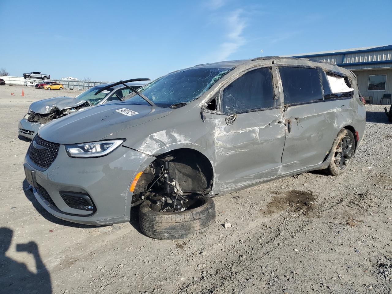 2021 CHRYSLER PACIFICA TOURING L